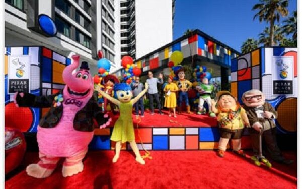 Disneyland Resort: ¡Abre Pixar Place Hotel, el primer hotel temático de Pixar en los Estados Unidos!