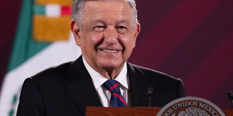 AMLO descarta viajes al extranjero en lo que queda de su sexenio