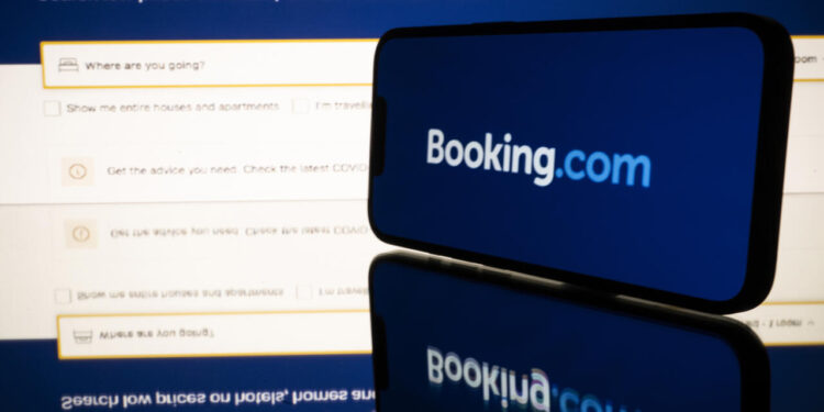 La plataforma de viajes Booking.com enfrenta una multa de 530 millones de dólares en España