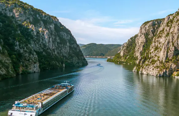 AmaWaterways comienza temporada europea 2024