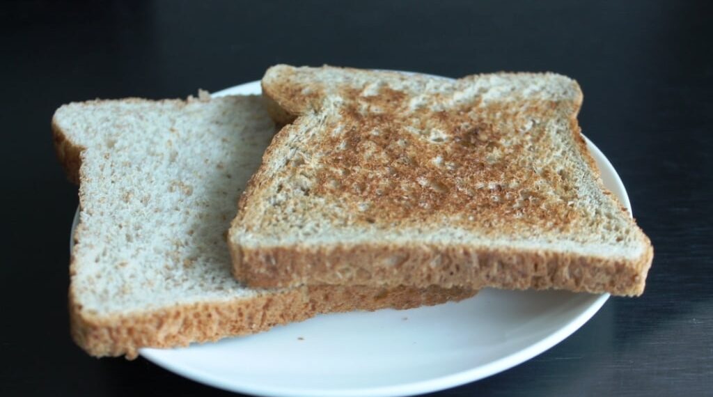 Why White Bread Toast is Your Best Bet for an Upset Stomach and Other Digestive Tips