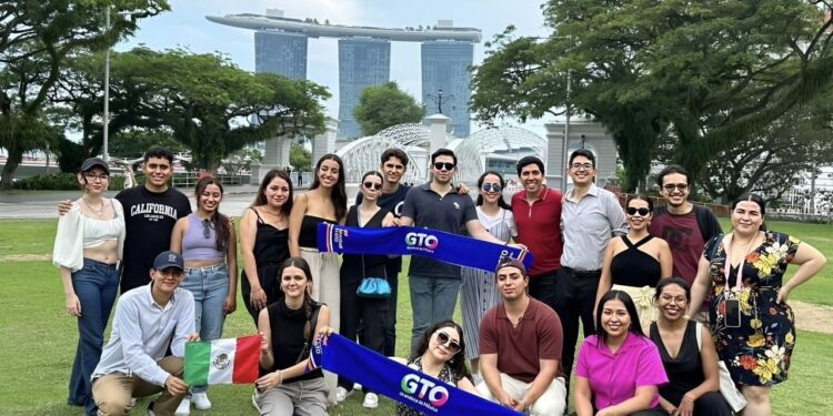 Viaja a Singapur o Japón, abren convocatoria de becas y viajes internacionales en Guanajuato