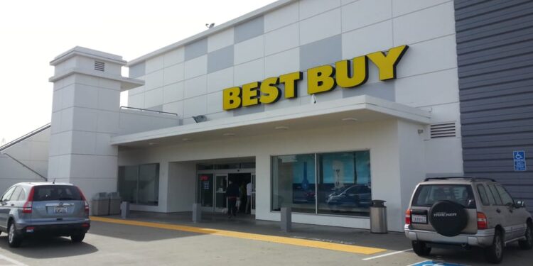 SF City Hall OK’s Whole Foods Moving In to the Long-Empty Former Best Buy at Geary and Masonic