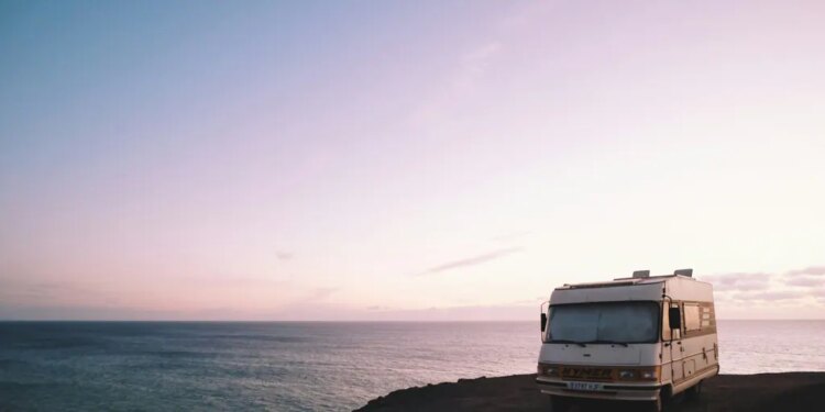 El mejor destino para viajar en autocaravana en invierno