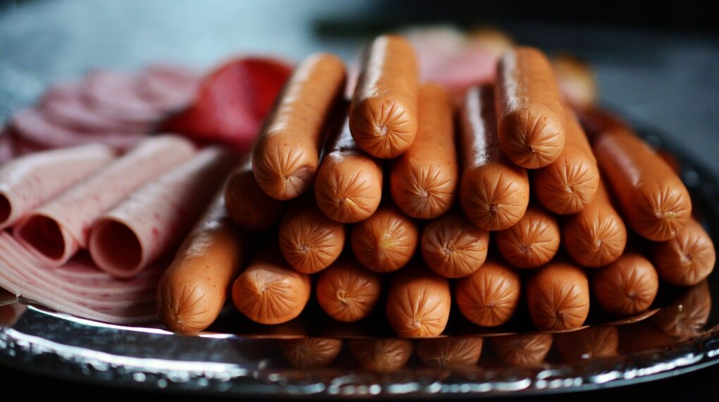 A common preservative found in sausages is suspected to damage bacteria required for gut health (Pexels/Pixabay)