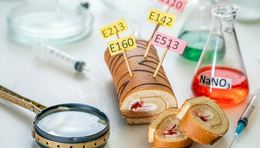 Study: Food additive emulsifiers and cancer risk: Results from the French prospective NutriNet-Santé cohort. Image Credit: Abramov Michael/Shutterstock.com