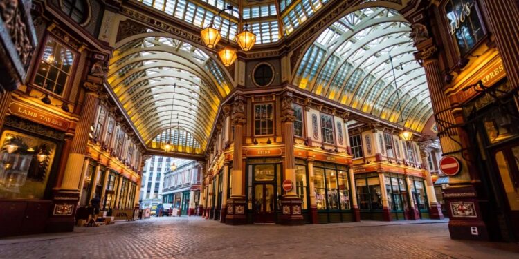 Descubre Londres a través de sus calles mágicas: Un viaje por los escenarios de Harry Potter