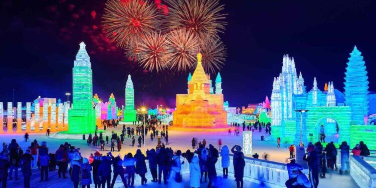 Viajes: Descubre la ciudad china en donde estarás rodeado de frío y esculturas de nieve