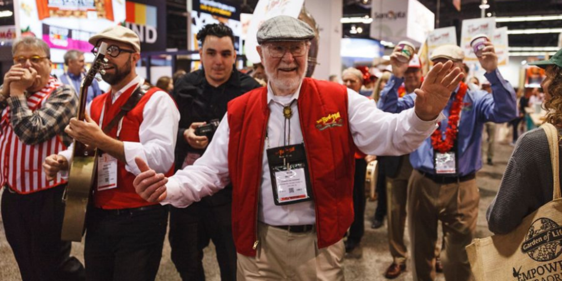Bob Moore, natural foods pioneer and legend, dies at age 94