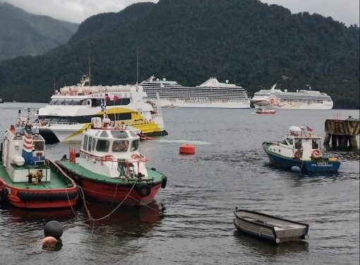 Emporcha atiende más de 4 mil visitantes durante recalada doble de cruceros