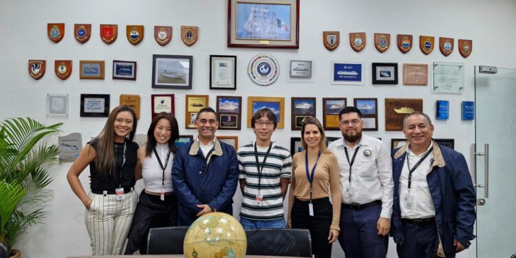 Naviera japonesa interesada en programar cruceros en Vallarta