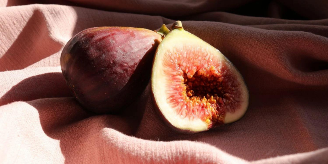 Nutritionist reveals the best aphrodisiac foods that are also good for your gut