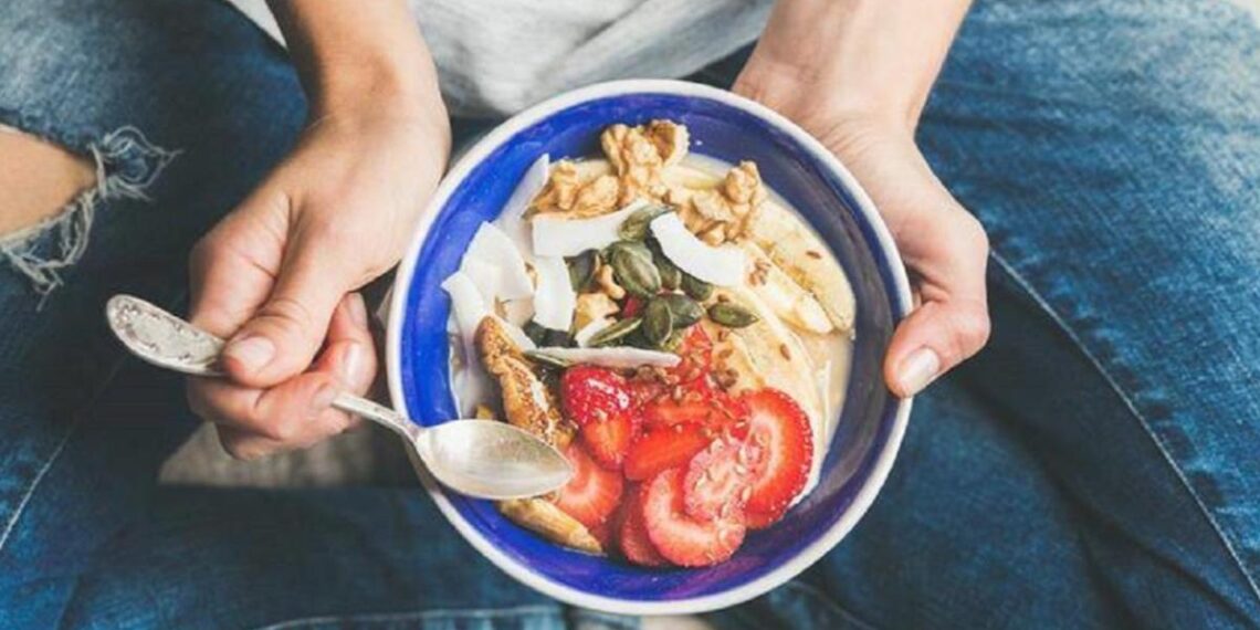 Food's share in consumption kitty declines, but not sharply - Economy News