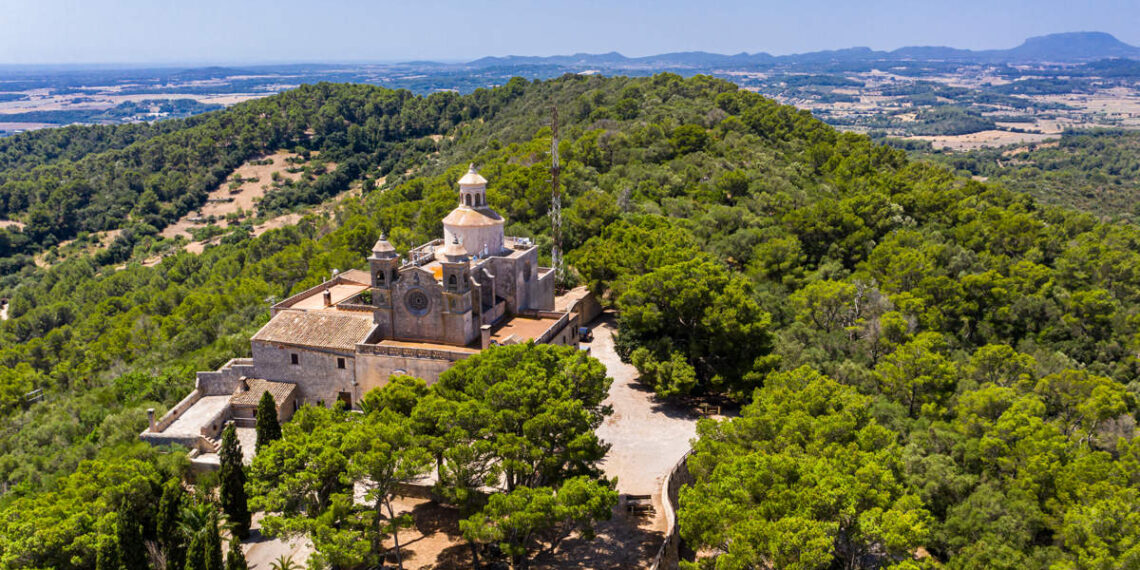 La Petra de Mallorca no es un monumento tallado en roca