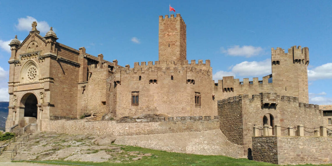 Navarra en cinco castillos asombrosos