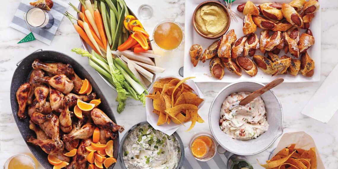 The Most Popular Super Bowl Party Foods in the U.S., According to Google