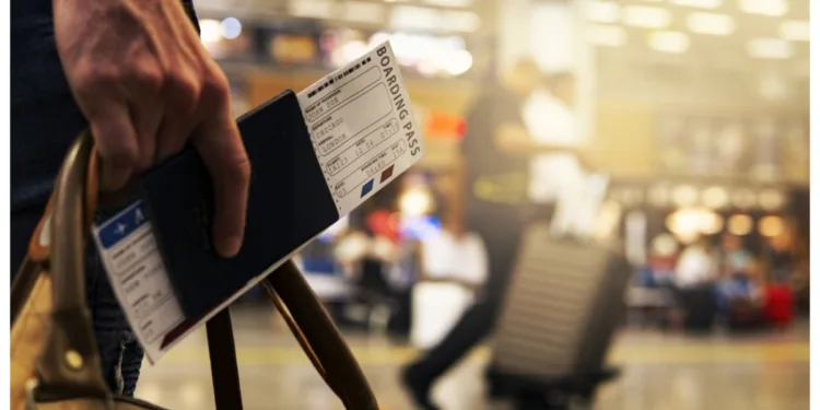 Colombianos cada vez viajan más al exterior: vea las cifras