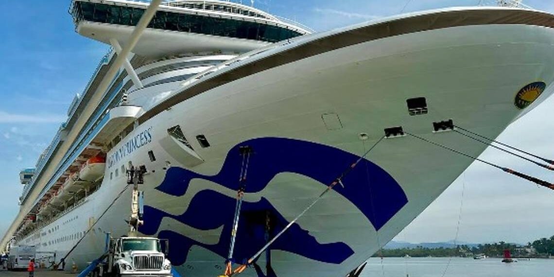 Más de 50 mil visitantes dejarán cruceros turísticos durante febrero en Mazatlán - El Sol de Mazatlán