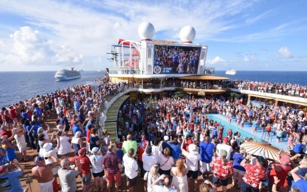 México prevé más de 9.3 millones de cruceristas en 2024