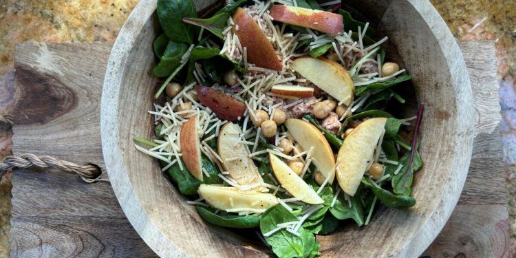 Millions of women are 'under-muscled'. These foods help build strength | LAist - NPR News for Southern California