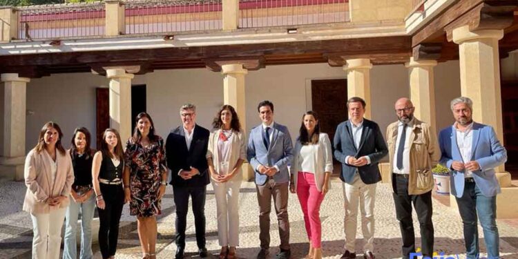 Puente Genil con Ciudades Medias en la Convención de Next Level Travel