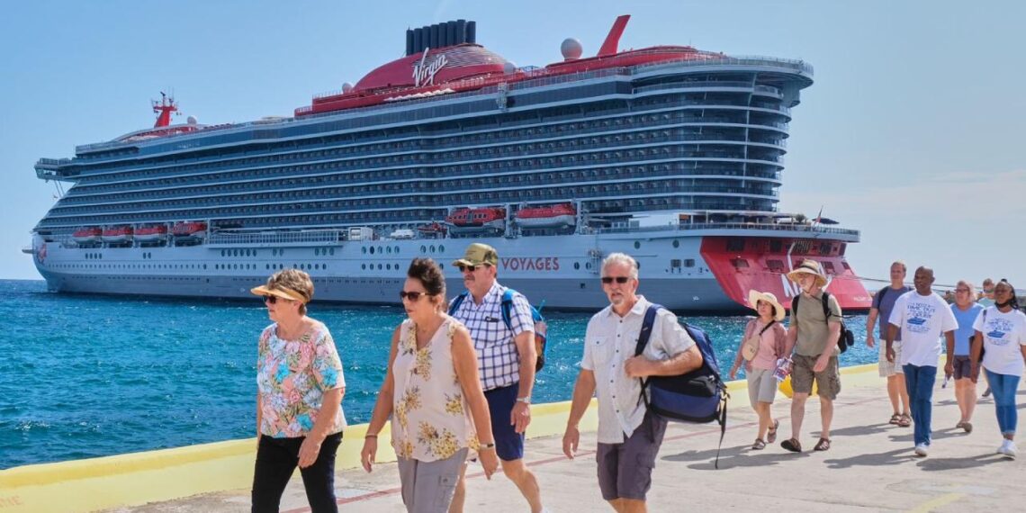 Los puertos de Quintana Roo son líderes en captación de turismo de cruceros, entre Cozumel y Mahahual recibieron a 712 mil 709 turistas.