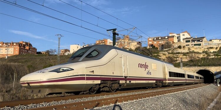 Renfe comercializa paquetes turísticos para viajes internacionales