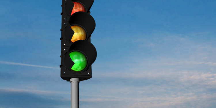 Reactivación de semáforos en crucero Atlixcáyotl – Complejo Cultural BUAP tras protestas