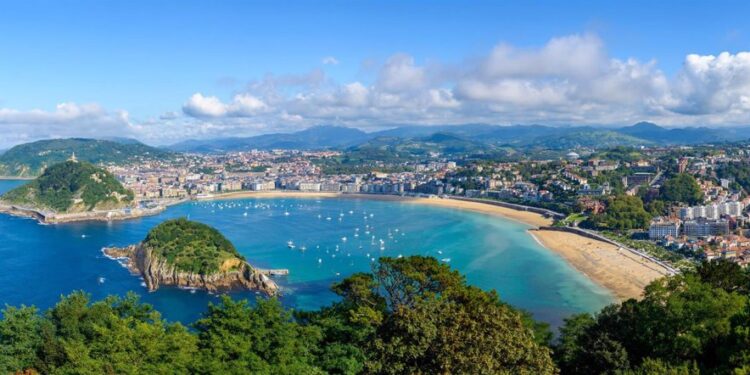 San Sebastián, uno de los mejores destinos turísticos de 2024 por la revista Forbes
