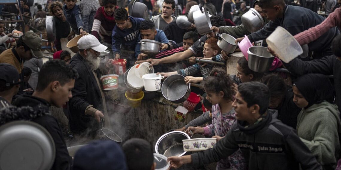 Israel Hamas war: Starvation fears as food deliveries into north Gaza halted