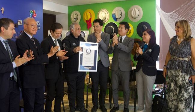 Rompe la Secretaría de Turismo de México Récord Guiness por la transmisión de viajes en línea más larga en video » ¡ Uniendo al Caribe !