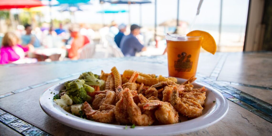 14 favorite waterfront restaurants worth a drive from Tallahassee