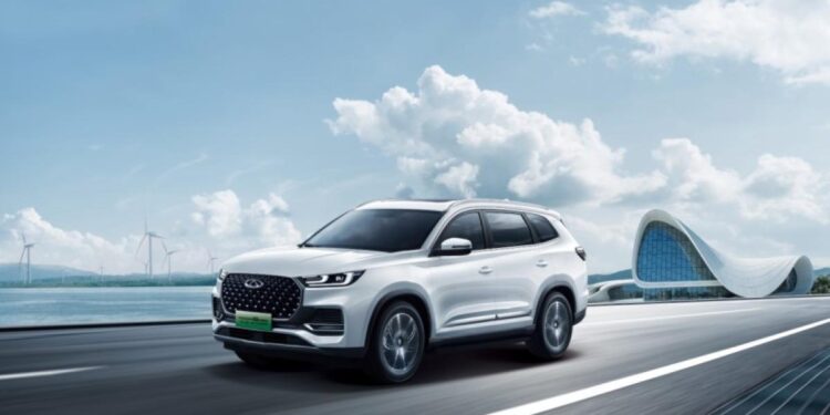 Chery Tiggo 8 Plug-in Hybrid aporta al sostenimiento con viajes más limpios