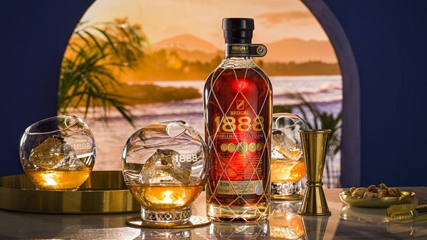 Revive los cálidos y tropicales paisajes del Caribe en cada sorbo con estos cocteles