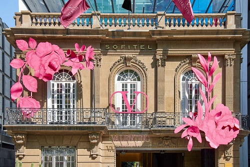 Sofitel Mexico City Reforma y Valentino Beauty le dan la bienvenida a la primavera con las fragancias “Born in Roma”