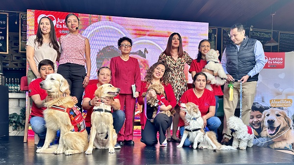 Para transformar vidas con perros de terapia, PURINA(R) “Juntos Es Mejor” y CENATAC amplían su colaboración
