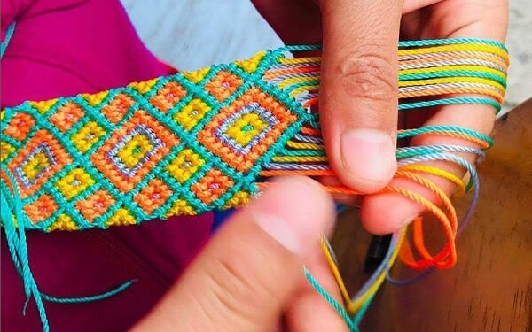 Wow Guau celebra el Día del Artesano con productos para tu mascota hechos a mano