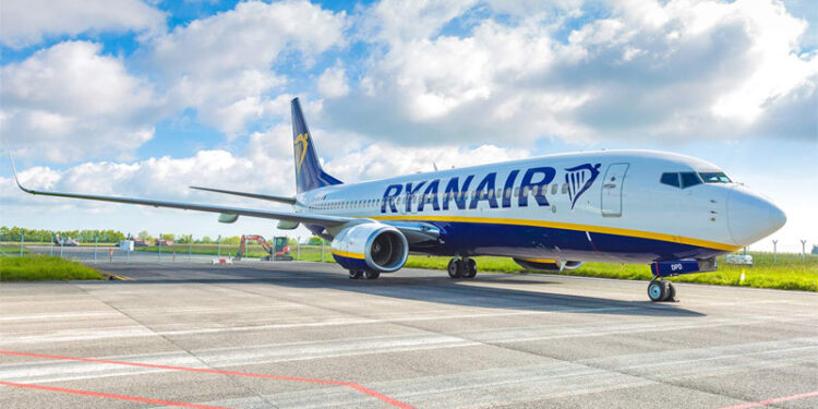 Ryanair se asocia con Viajes El Corte Inglés