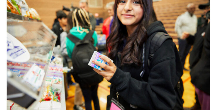 GENYouth teams with Dairy Council of Nevada, NFL