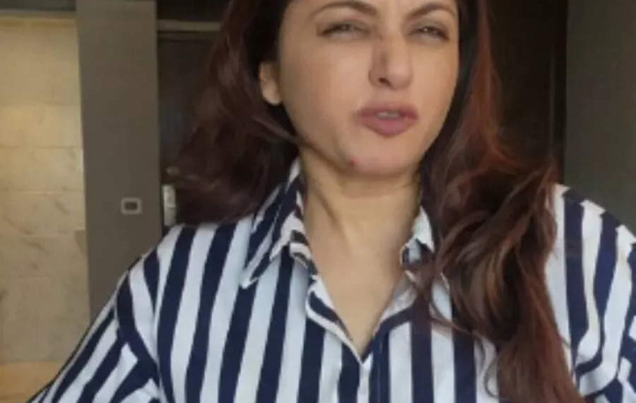 Bhagyashree swears by these 5 desi foods to keep the gut healthy and reduce bloating