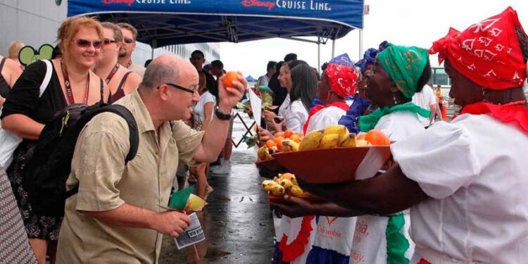 Colombia recibe ingresos por más de 9 mil millones de dólares por concepto de turismo