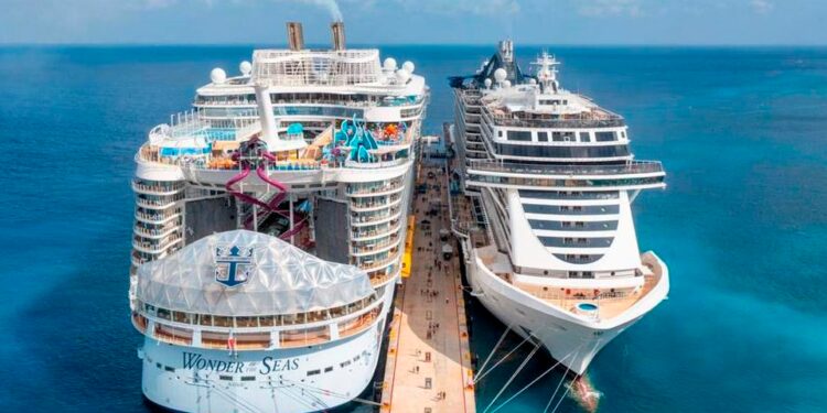 Cozumel recibirá 31 cruceros en su primera semana de vacaciones