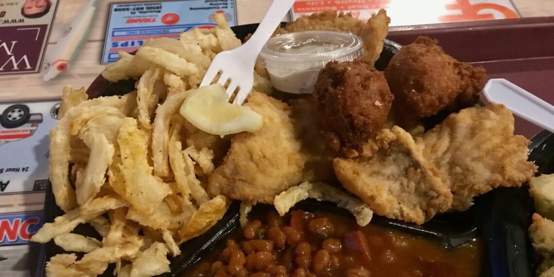 Two NW Florida places listed in Yelp's Top 100 seafood restaurants
