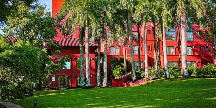 La experiencia de disfrutar Semana Santa en los mejores hoteles y destinos