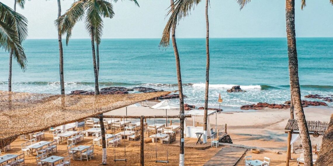 Savour Delectable Meals With Sea Views