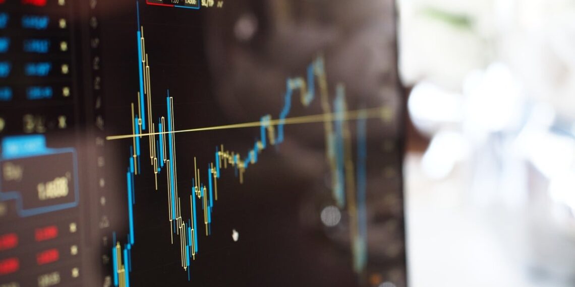 Expert Outlook: US Foods Hldg Through The Eyes Of 5 Analysts - US Foods Hldg (NYSE:USFD)
