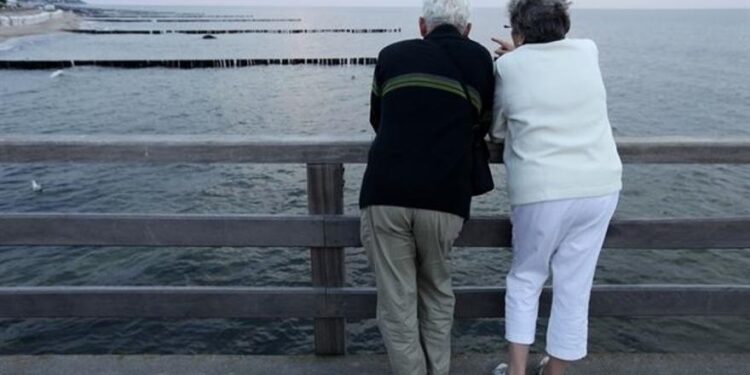 El Imserso reconoce que su programa de viajes necesita una "reflexión profunda"