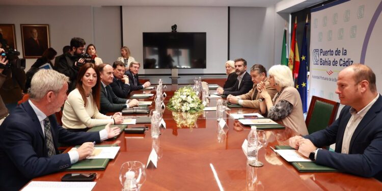 El Gobierno andaluz se adhiere al manifiesto por la sostenibilidad en la náutica y los cruceros