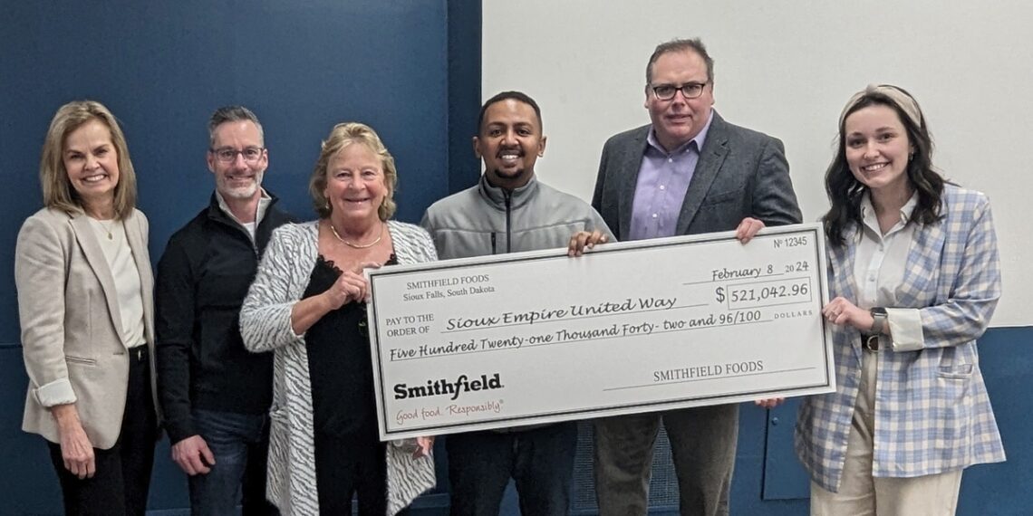 Smithfield Foods employees donate over $700K to United Way
