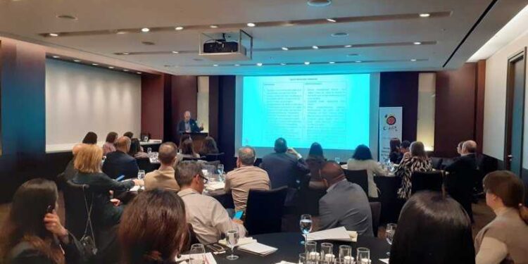 Andalucía presenta su oferta a unos 140 agentes de Japón y Corea del Sur